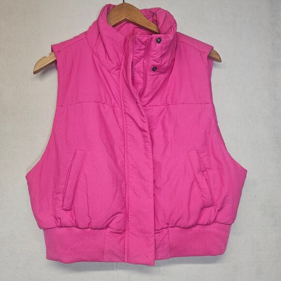 Thread & Supply Pink Nylon Crop Puffer Vest - Picture 1 of 7